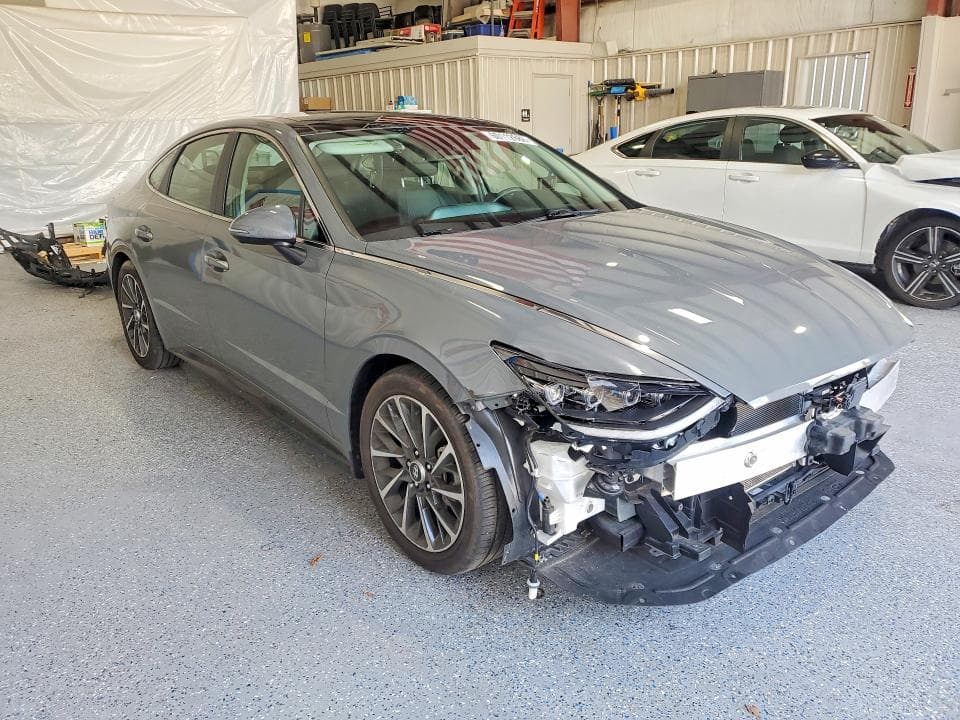 2022 HYUNDAI SONATA LIMITED 4