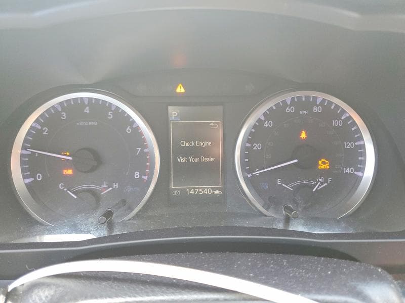 2019 TOYOTA HIGHLANDER LE 9