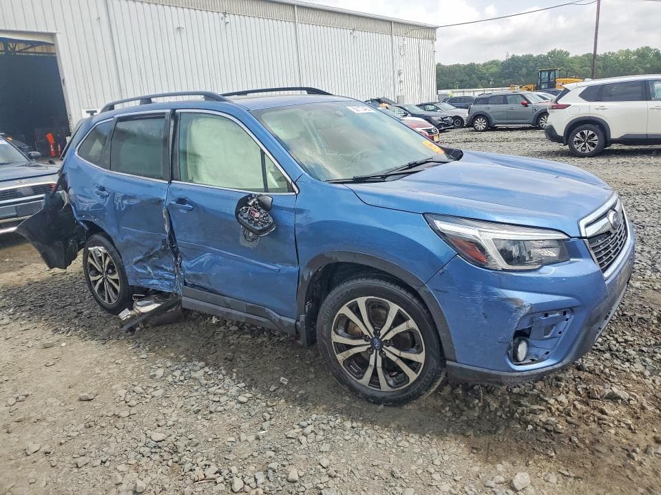 2021 SUBARU FORESTER LIMITED LIMITED 4