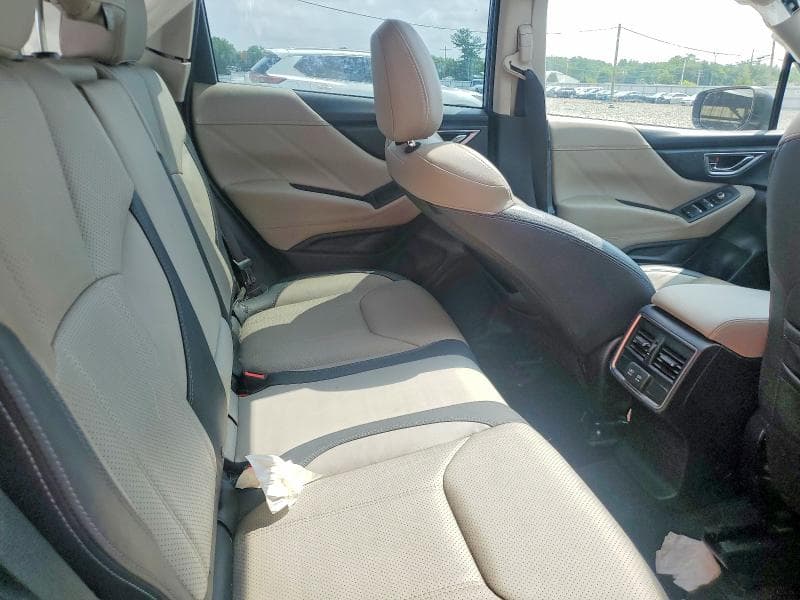 2021 SUBARU FORESTER LIMITED LIMITED 10