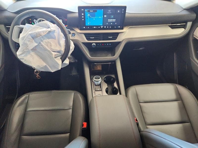 2025 FORD EXPLORER ACTIVE 8