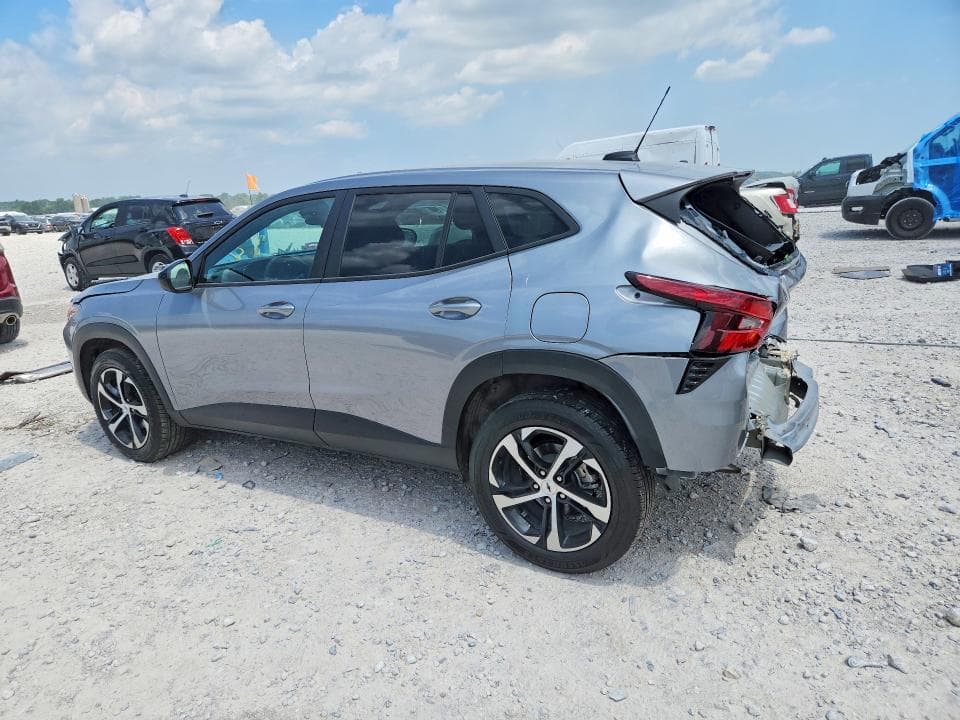 2024 CHEVROLET TRAX 1RS 2