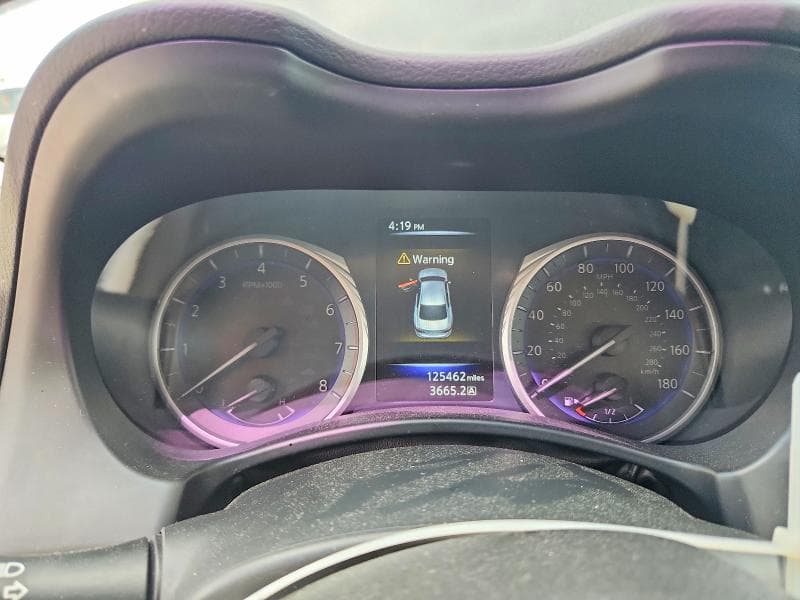 2017 INFINITI Q50 2.0T 9