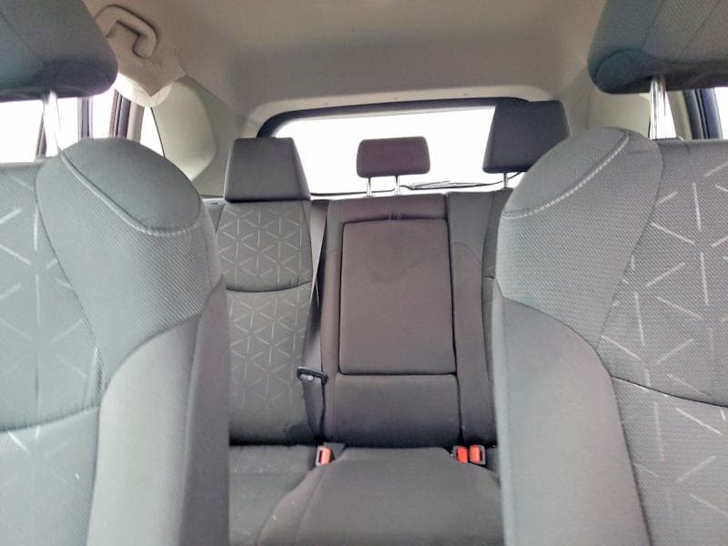 2024 TOYOTA RAV4 HYBRID XLE 10