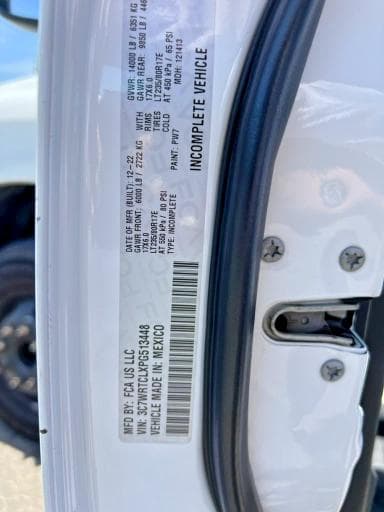2023 RAM 3500 10