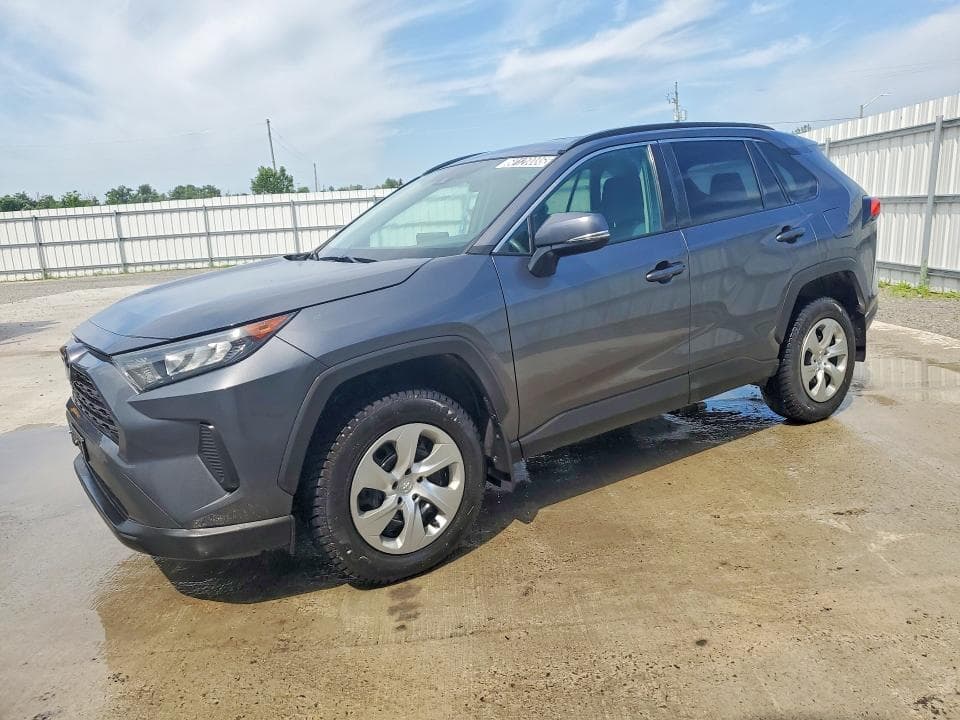 2021 TOYOTA RAV4 LE 1