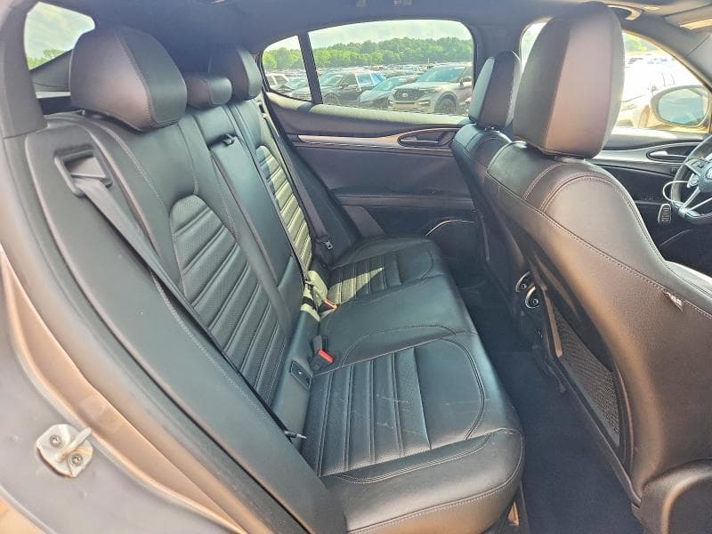 2018 ALFA ROMEO STELVIO TI SPORT 11