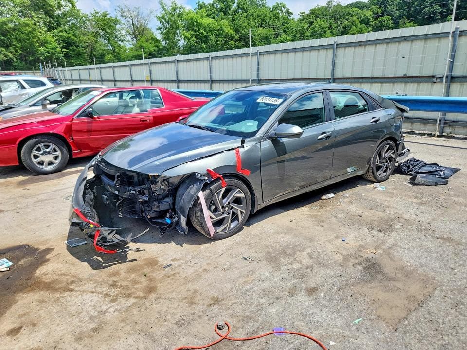 2024 HYUNDAI ELANTRA SEL SEL - 1