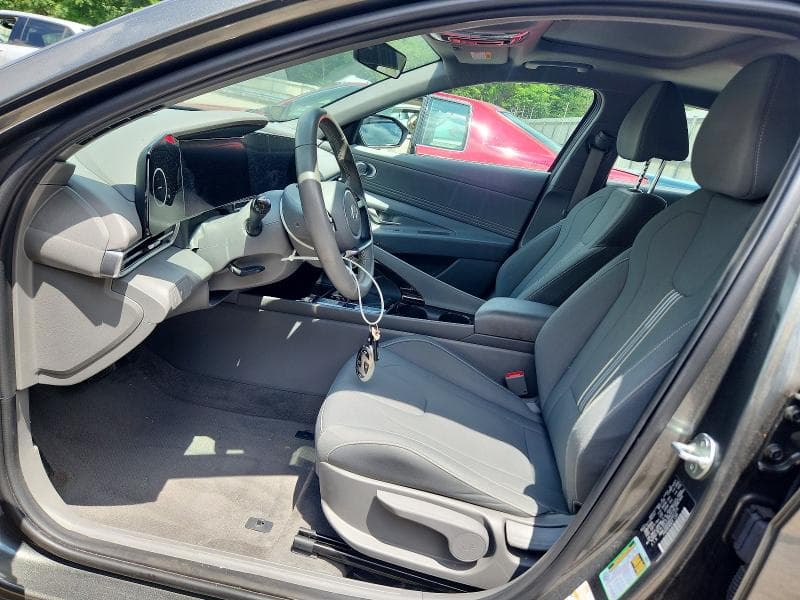 2024 HYUNDAI ELANTRA SEL SEL 7