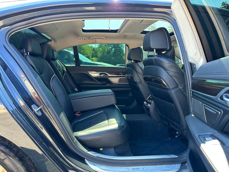 2022 BMW 740 XI XI 8