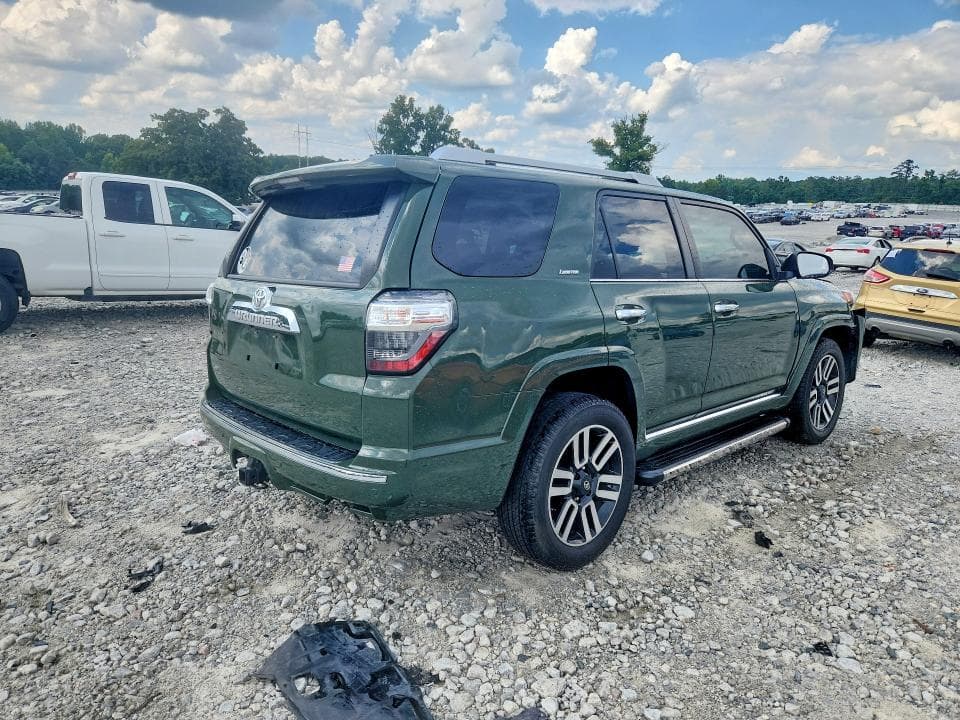 2022 TOYOTA 4RUNNER LIMITED 3
