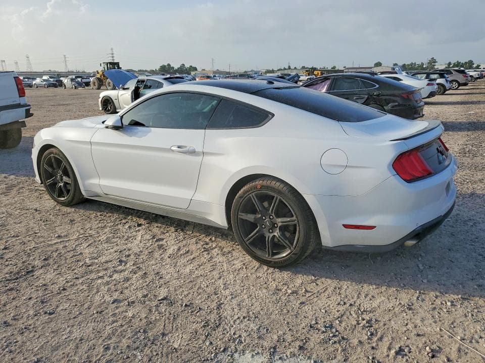 2018 FORD MUSTANG 2