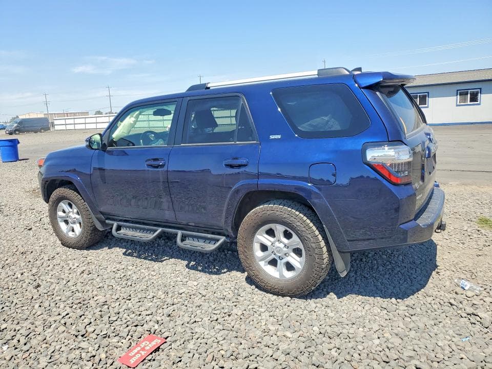 2020 TOYOTA 4RUNNER SR5 PREMIUM 2