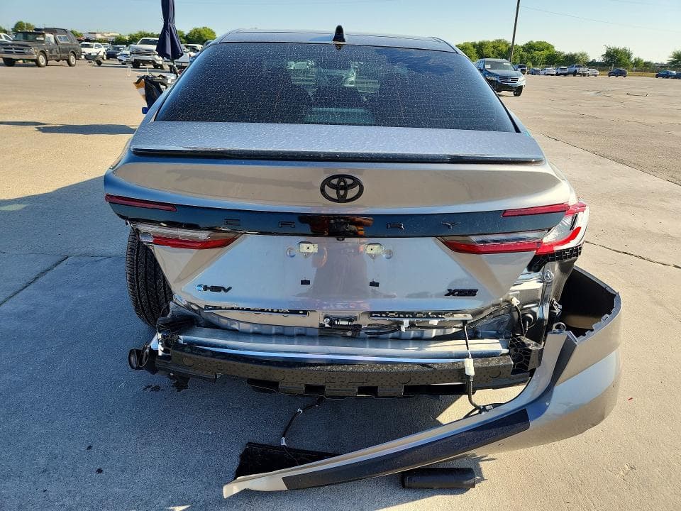2026 TOYOTA CAMRY XSE 6