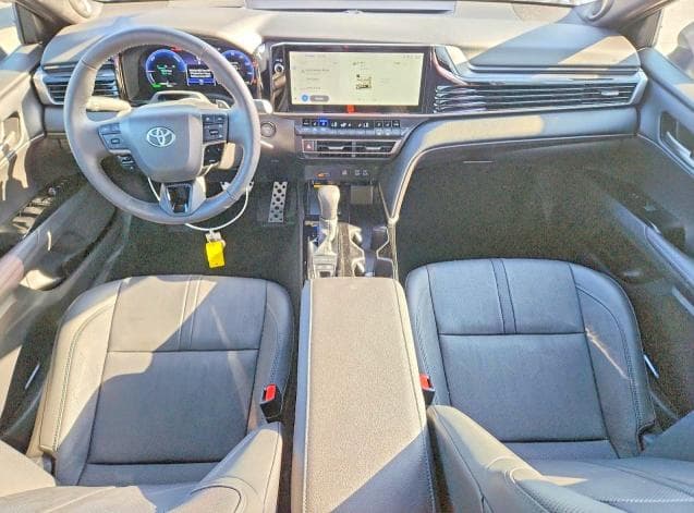 2026 TOYOTA CAMRY XSE 8