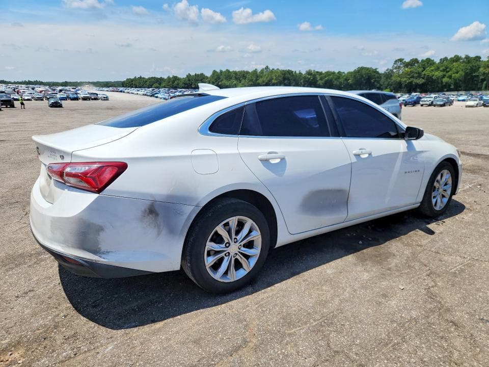 2020 CHEVROLET MALIBU LT 3