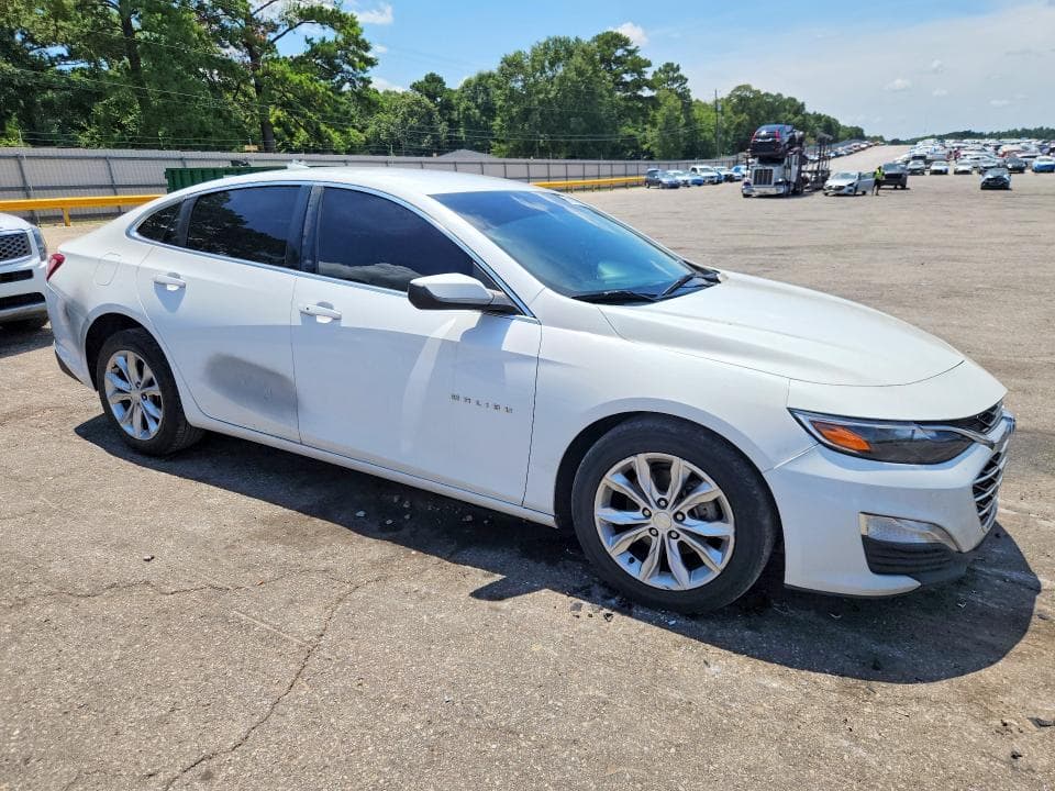 2020 CHEVROLET MALIBU LT 4