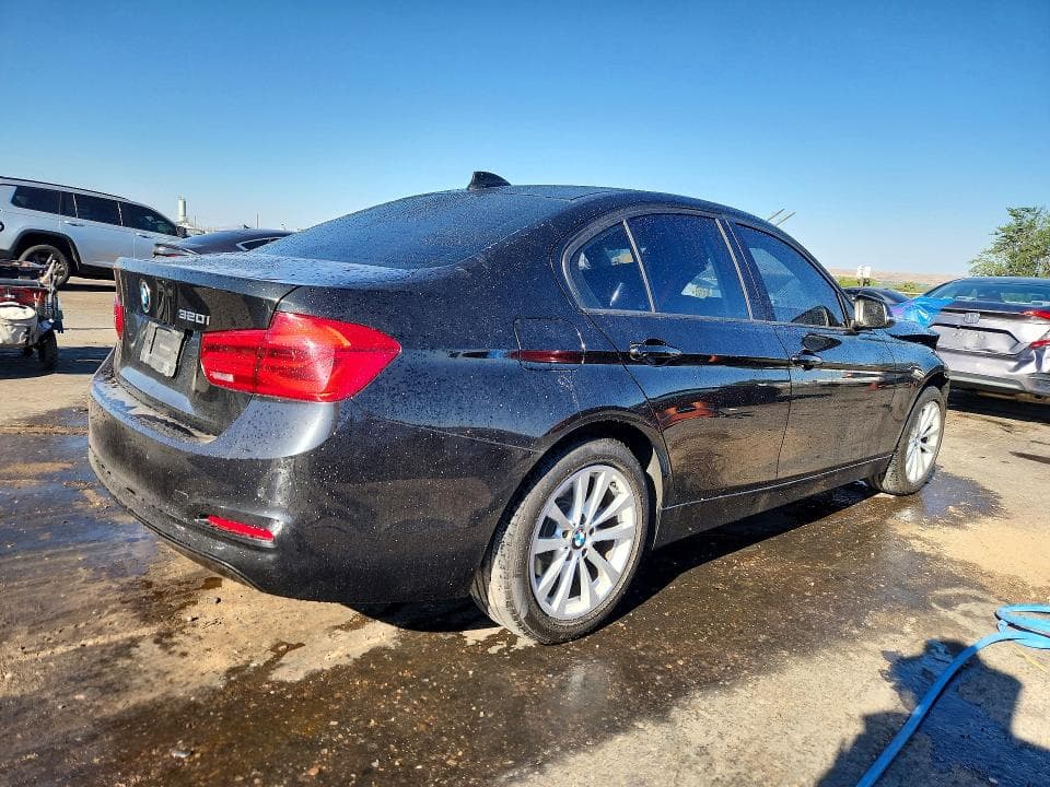 2017 BMW 320 I I 3