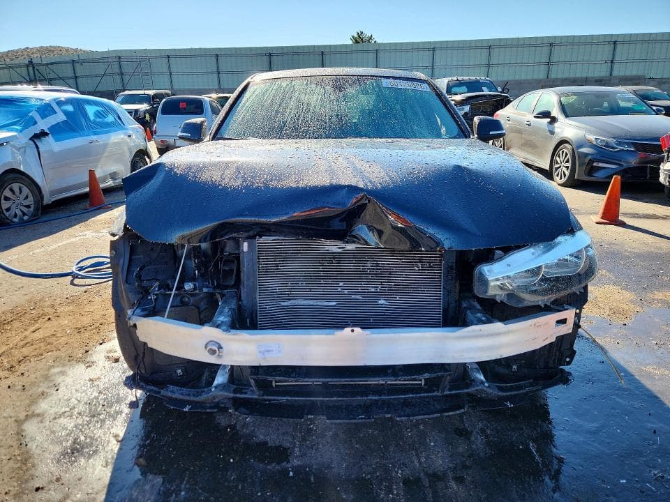 2017 BMW 320 I I 5