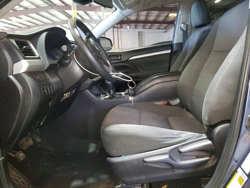 2019 TOYOTA HIGHLANDER LE LE 7