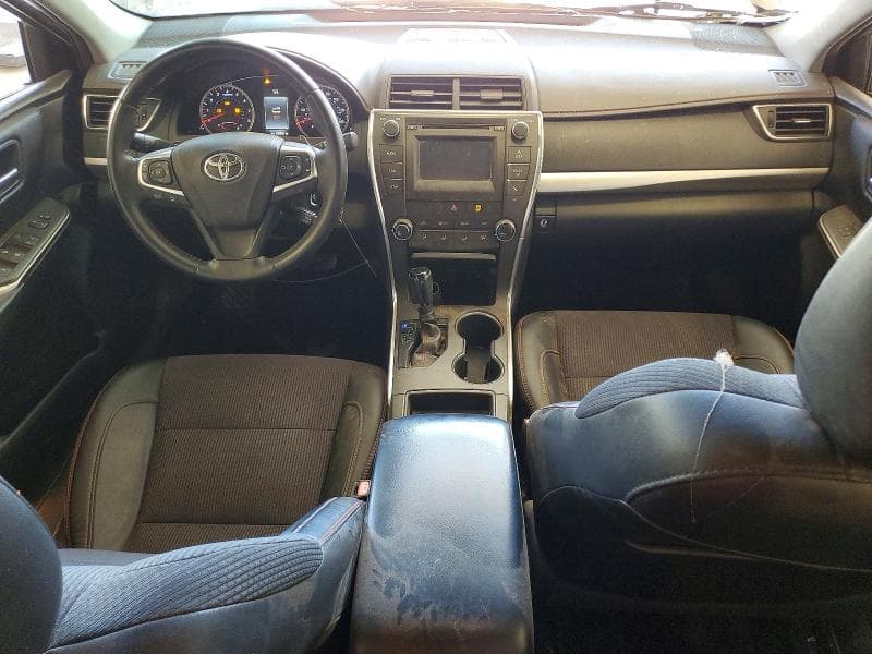 2017 TOYOTA CAMRY SE 8