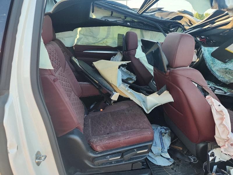 2025 CADILLAC ESCALADE ESV SPORT 10