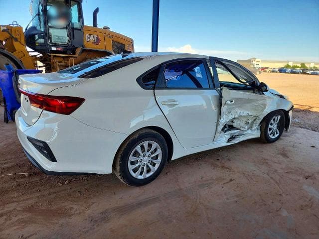 2021 KIA FORTE FE 3