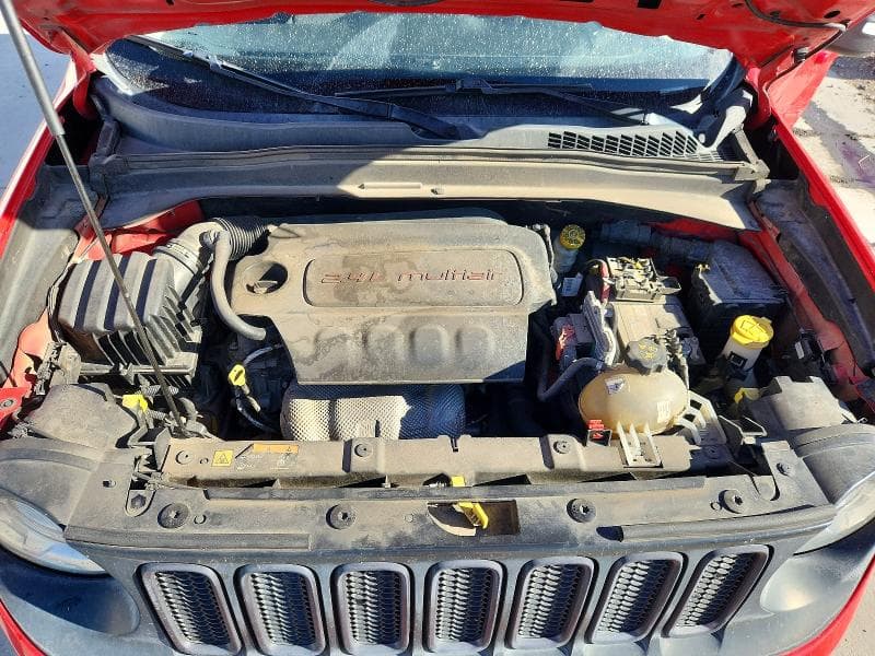 2016 JEEP RENEGADE TRAILHAWK 11