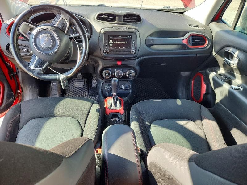 2016 JEEP RENEGADE TRAILHAWK 8