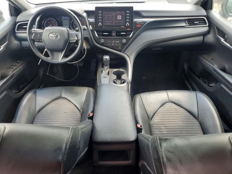 2021 TOYOTA CAMRY SE 8