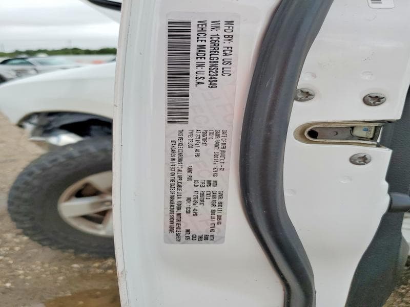 2022 RAM 1500 CLASSIC SLT SLT 12