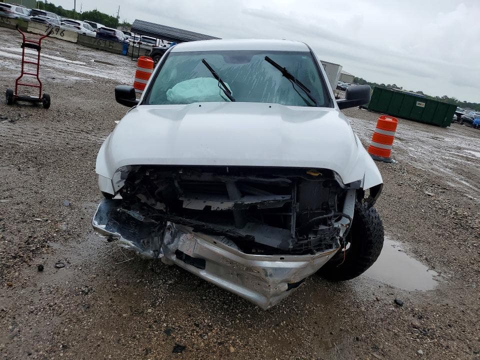 2022 RAM 1500 CLASSIC SLT SLT 5