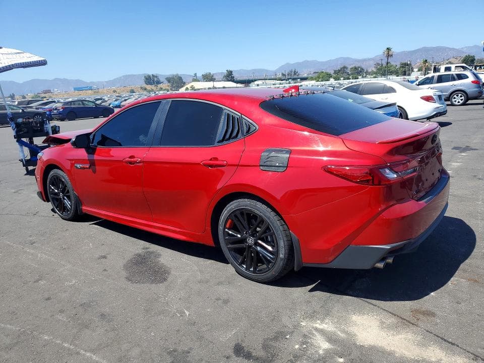 2025 TOYOTA CAMRY SE 2