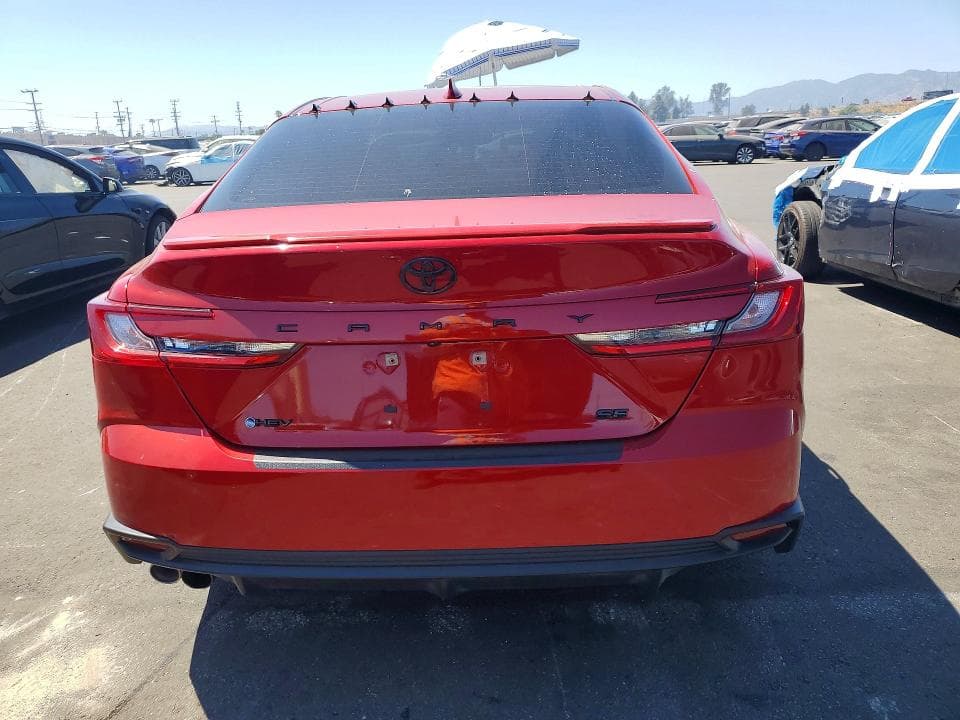 2025 TOYOTA CAMRY SE 6