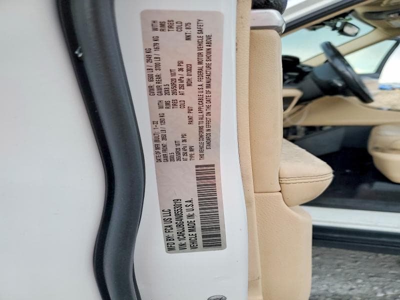 2022 JEEP GRAND CHEROKEE L LIMITED L LIMITED 12