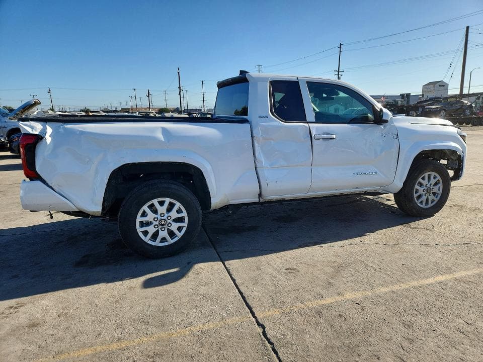 2025 TOYOTA TACOMA SR5 SR5 3