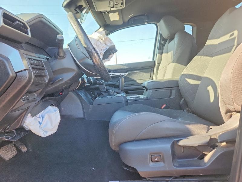2025 TOYOTA TACOMA SR5 SR5 7