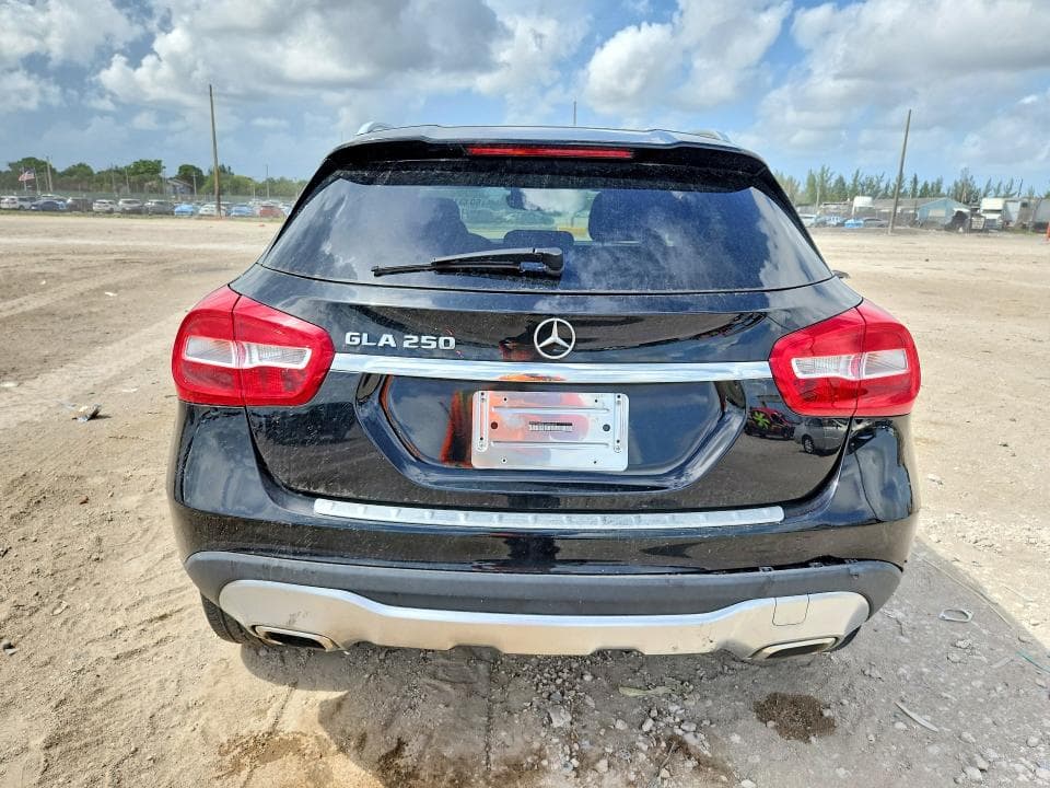 2018 MERCEDES-BENZ GLA 250 250 6