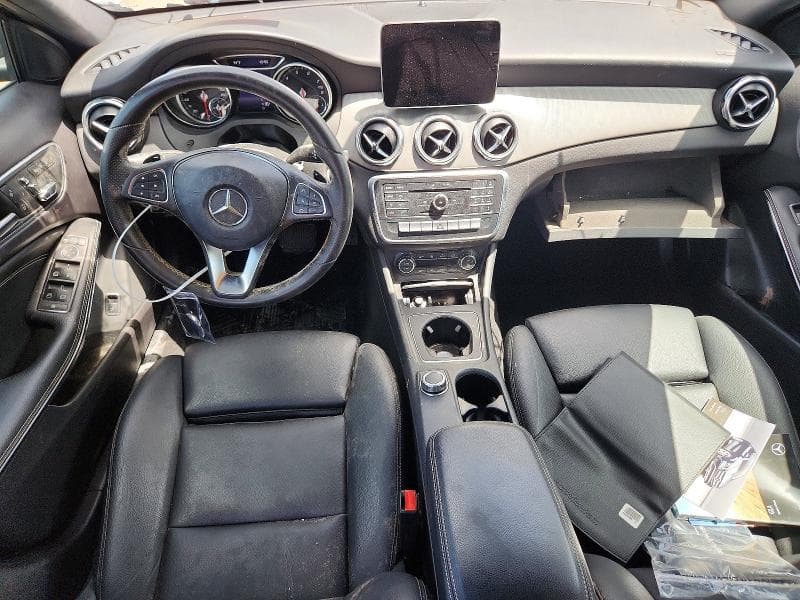 2018 MERCEDES-BENZ GLA 250 250 8