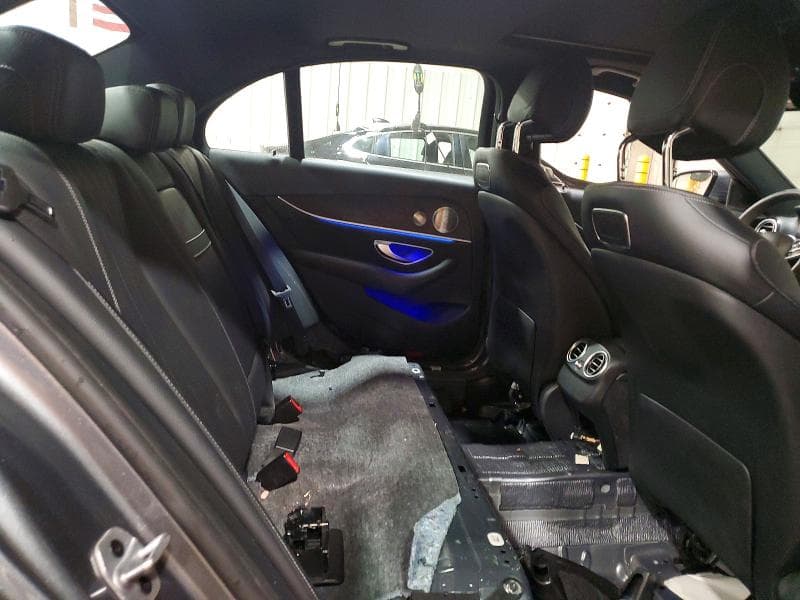 2019 MERCEDES-BENZ E 300 4MATIC 300 4MATIC 10