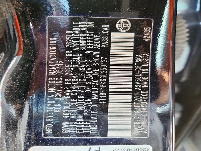 2016 TOYOTA CAMRY SE SE 13