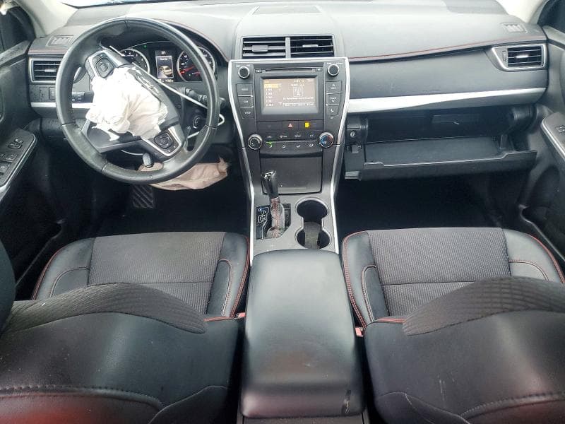 2016 TOYOTA CAMRY SE SE 8