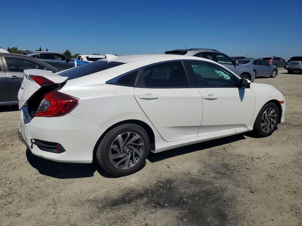2018 HONDA CIVIC EX 3