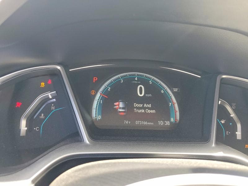 2018 HONDA CIVIC EX 9