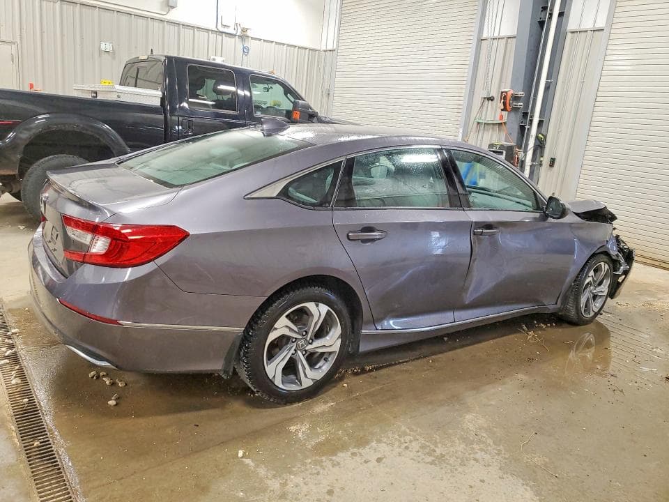 2018 HONDA ACCORD EX EX 3