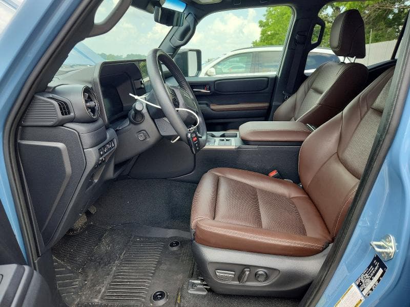 2024 TOYOTA LAND CRUISER BASE 7