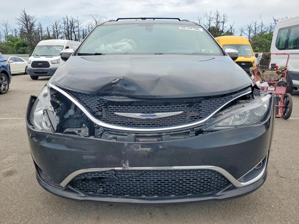 2020 CHRYSLER PACIFICA LIMITED 5