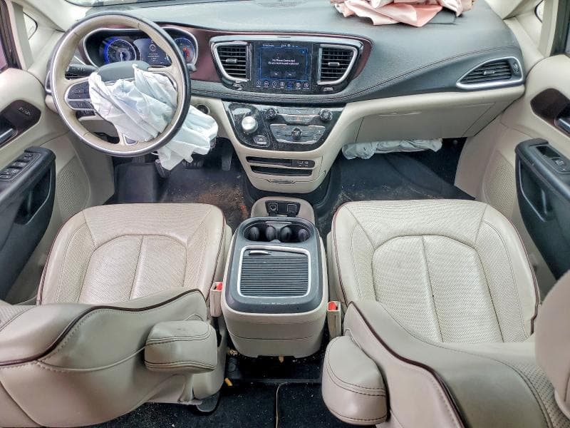 2020 CHRYSLER PACIFICA LIMITED 8