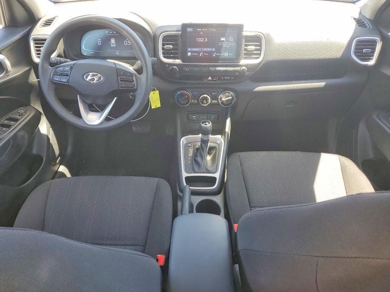 2023 HYUNDAI VENUE SE 8