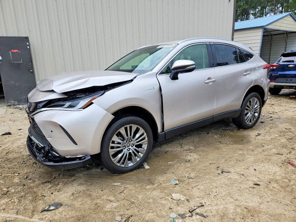 2021 TOYOTA VENZA XLE - 1